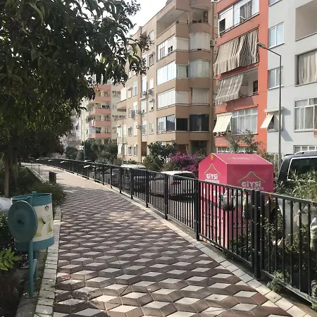 2+1 В Центре С Новой Мебелью Appartement *