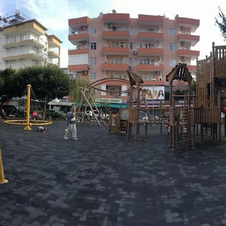2+1 В Центре С Новой Мебелью Appartement Alanya